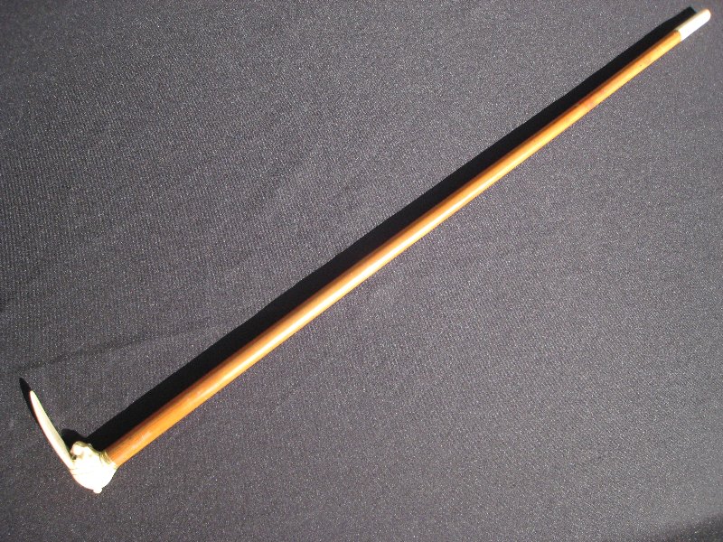 Fine English whale ivory cane. England, circa 1890.