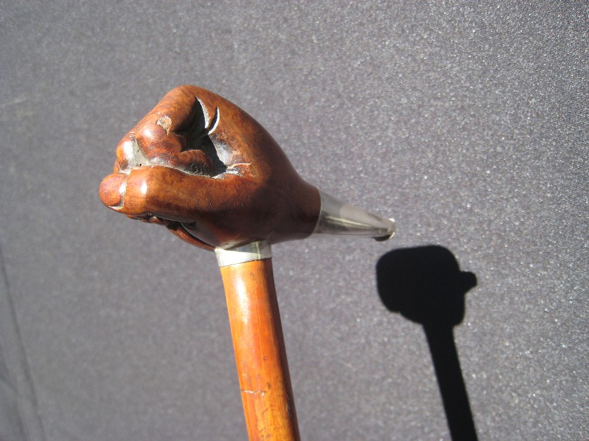 Carved pipe System cane. France, circa 1920