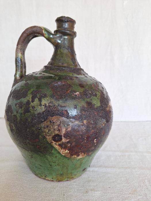 Jar for water or olive oil