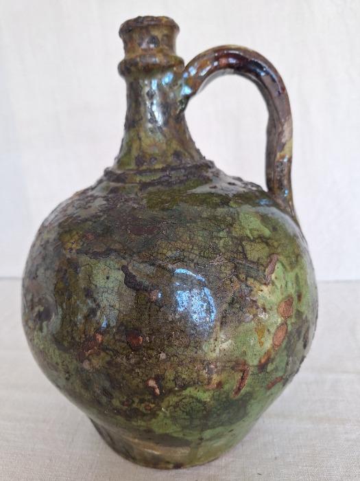 Jar for water or olive oil